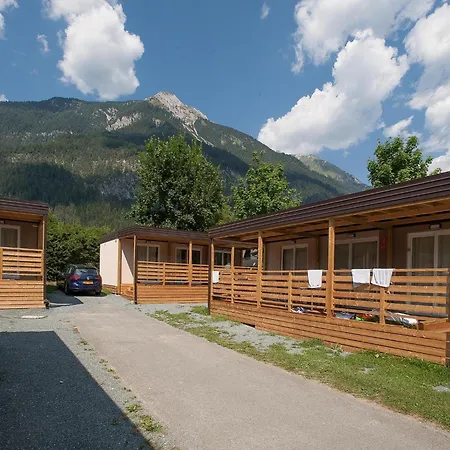 2 5 Km From Chalet